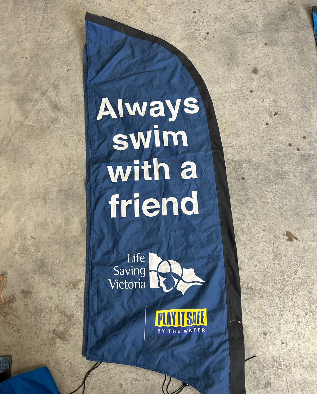 Play It Safe Swim With Friend - Navy Fthr Flag