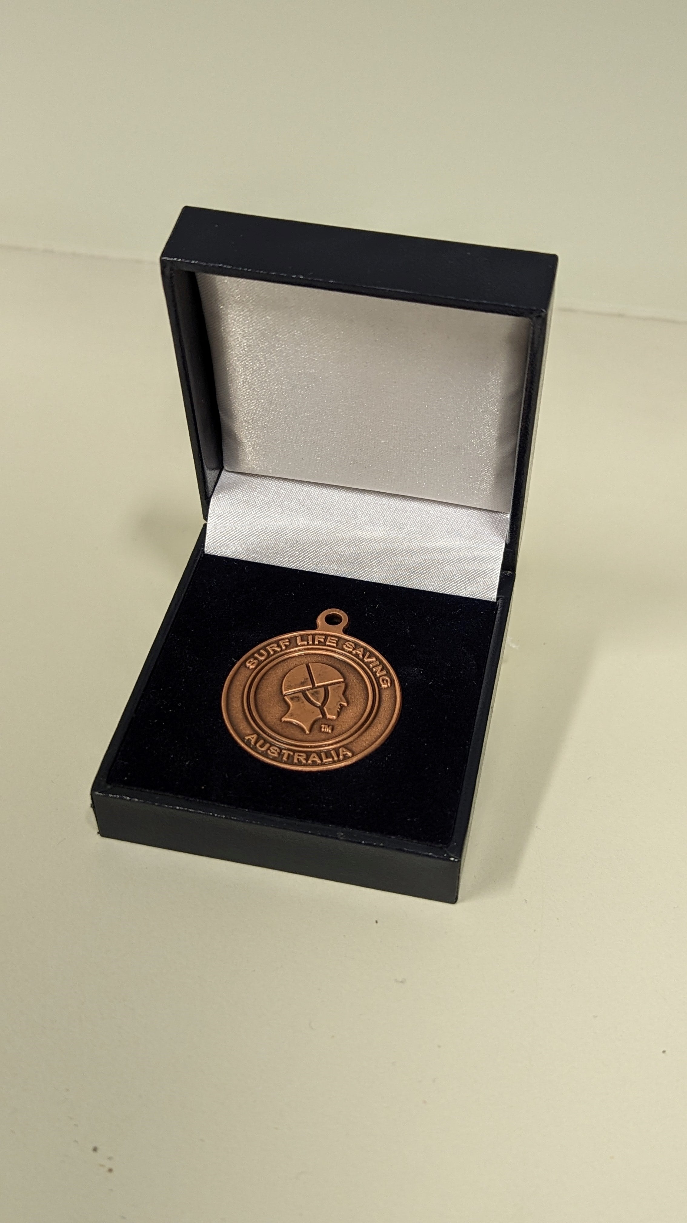 Presentation box for medals